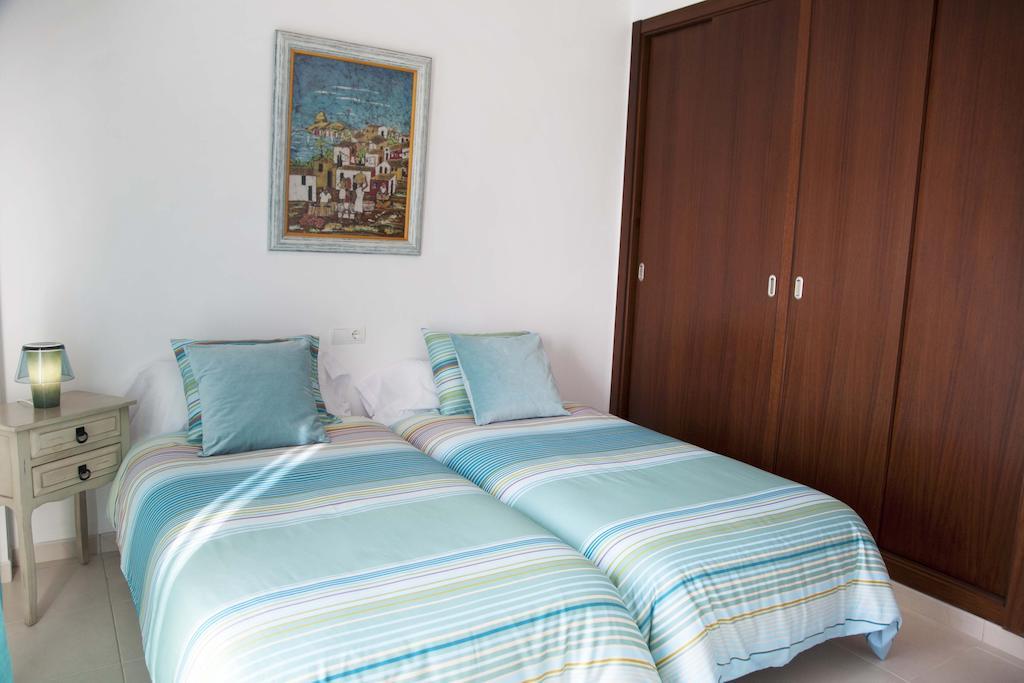 Villa Isabel Playa de Palma  Zimmer foto